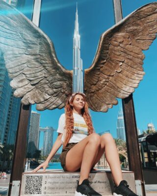 Лера Смородинова