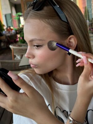 Милана Стар