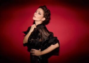 Марина Александрова