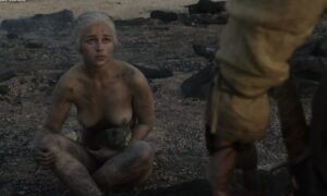 Эмилия Кларк